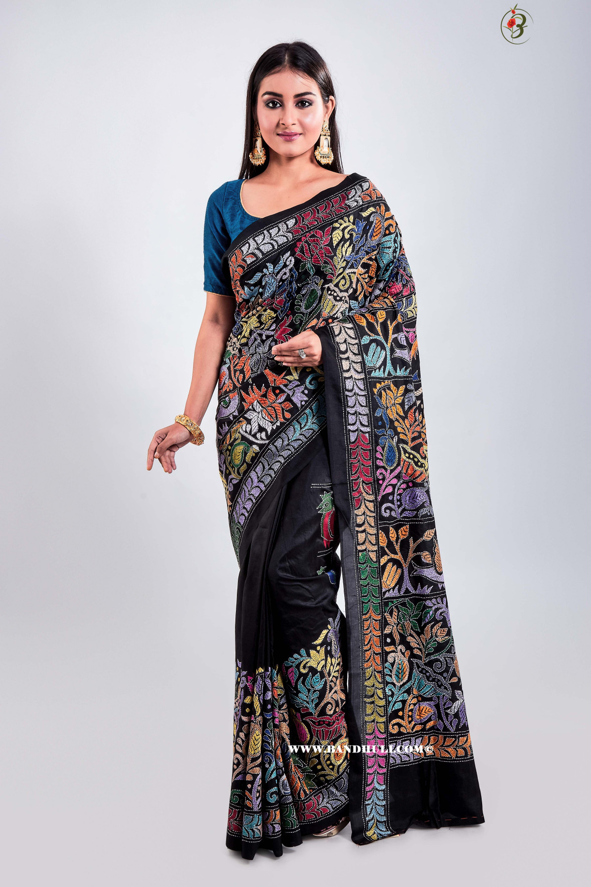 Tahni - Figure & flower motif Kantha Stitch Saree